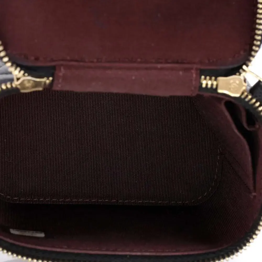 Chanel Classic Vanity Case With Chain #258303C40B